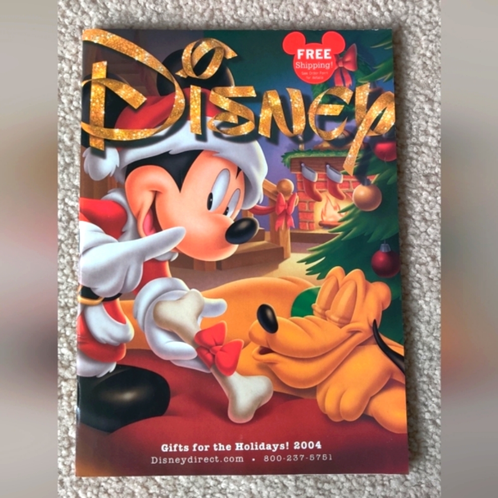 Disney Holiday and Halloween Catalog Collection 2004 - Picture 7 of 8